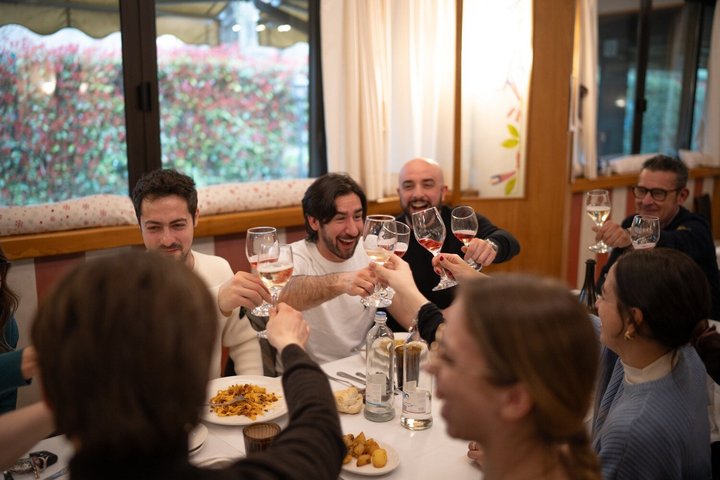 Bologne Food Valley Dégustation en petit groupe et déjeuner à la cave