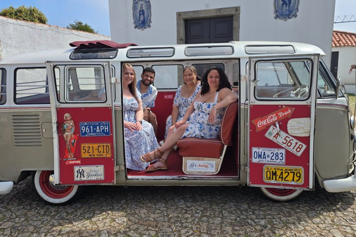 Porto: Exclusive Tour in a Vintage VW Kombi with an Open Roof