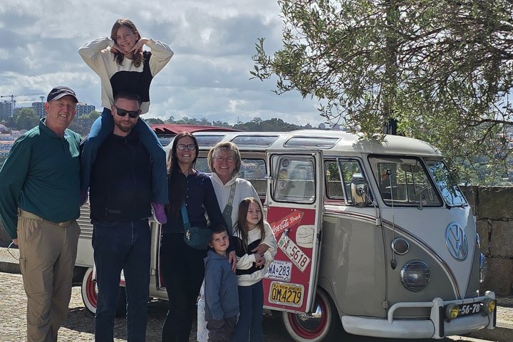 Porto: Exclusive Tour in a Vintage VW Kombi with an Open Roof