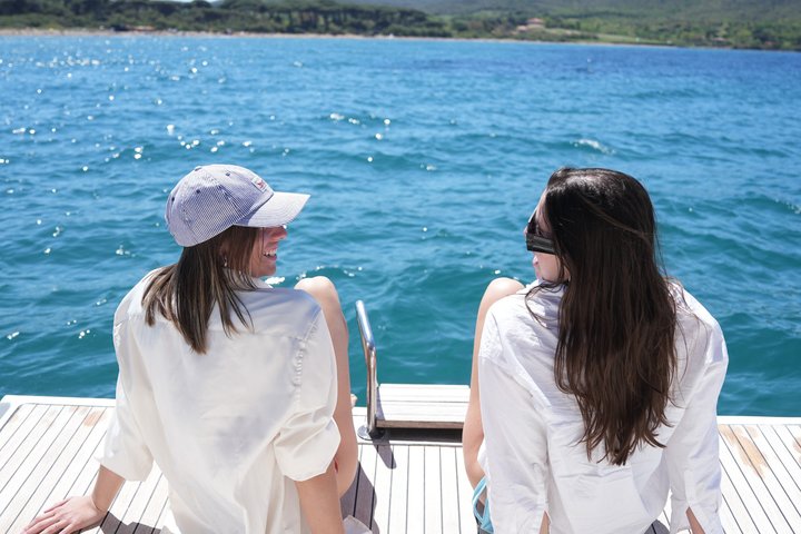 Viaje diario en velero por la isla de Elba