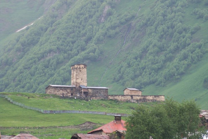 Tour privato di un giorno da Kutaisi al Passo di Svaneti Zagar e Ushguli