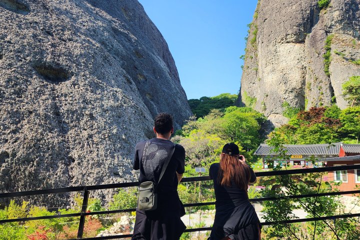 Excursão de um dia em Jeonju Hanok Village e Maisan Tapsa Temple saindo de Seul