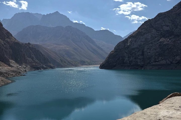 Tadzjikistan : All Inclusive sju sjöar tur från Samarkhand