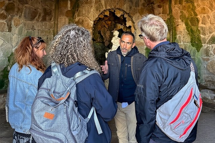 Sintra : Regaleira Guided Tour & Tickets (Add-on Pena, Monserrate)
