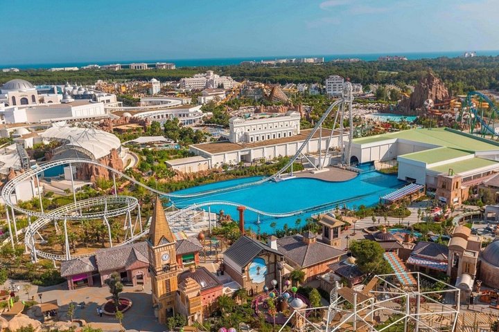 Ting å gjøre i nærheten av Land of Legends Theme Park & Water Park