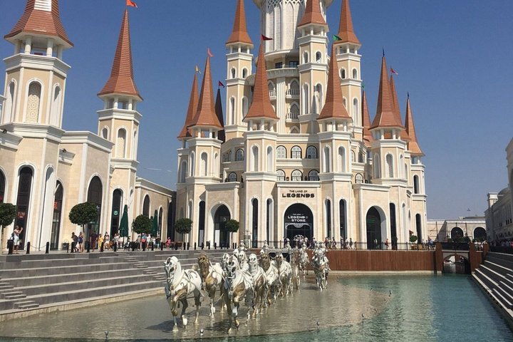 Ting å gjøre i nærheten av Land of Legends Theme Park & Water Park