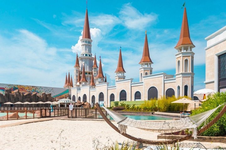 Ting å gjøre i nærheten av Land of Legends Theme Park & Water Park