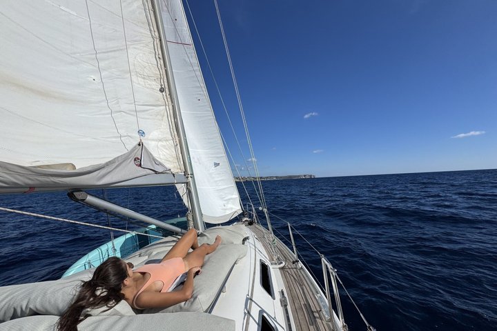 Menorca: Privat seiltur fra Cala Galdana langs sørkysten
