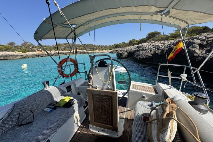 Menorca: Privat seiltur fra Cala Galdana langs sørkysten