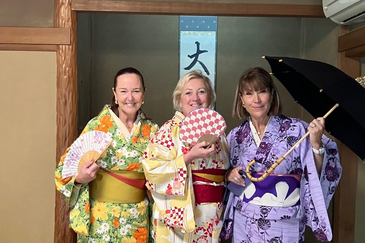 Chiba: Kimono og te seremoni på en historisk slottet hage