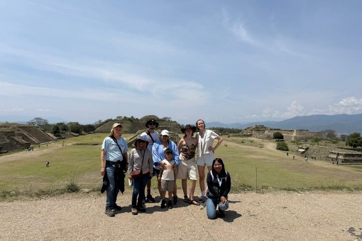Monte Albán i 3 timer, Barro Negro og Alebrijes med inngang inkludert