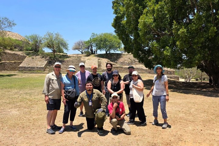 Monte Albán i 3 timer, Barro Negro og Alebrijes med inngang inkludert