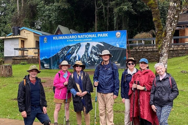 Experiencia de un día en el Kilimanjaro por KILITA SAFARIS