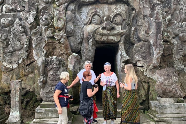 Ubud : Bosque de Monos, Terraza de Arroz, Cueva del Elefante & Tour en Cascada