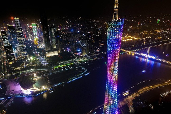 Tour nocturno privado en Guangzhou: Torre Canton y Río Perla
