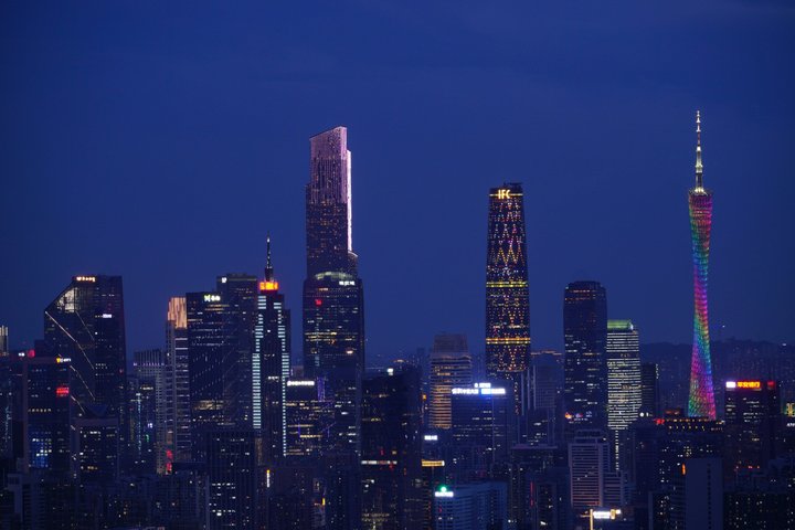 Tour nocturno privado en Guangzhou: Torre Canton y Río Perla