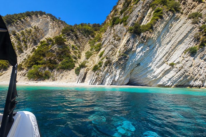 PIGS BAY en Isla ATOKOS / LEFKADA - Crucero en barco de día privado