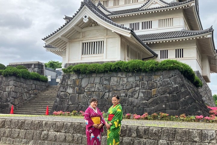 Chiba: Kimono og te seremoni på en historisk slottet hage