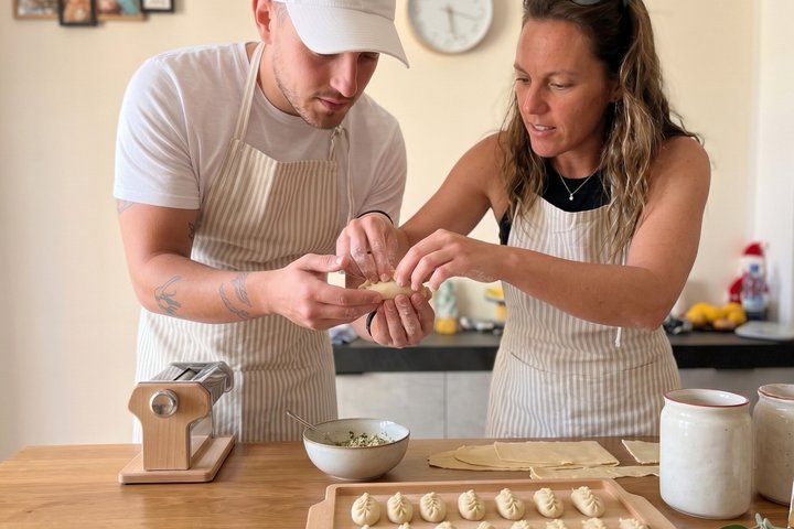 Cagliari Kochkurs : Sardische Ravioli, Wein und lokale Aromen