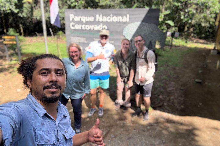 Excursion d'une journée dans le parc national du Corcovado : promenade guidée à Sirena