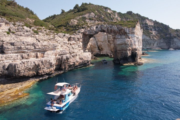 Hoteller i nærheden af Paxos Antipaxos and Blue Lagoon