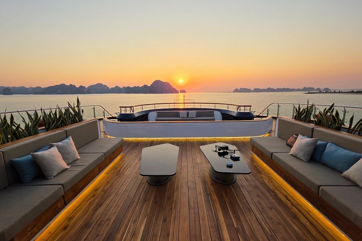 2 dage 1 nat luksus Azura krydstogt gennem Halong & Lan Ha Bay