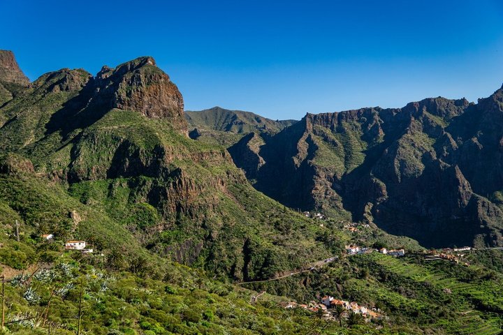 Tenerifes høydepunkter Gigantes og Masca kystklipper