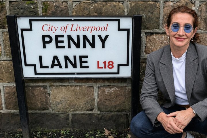 Tour privado en taxi por Liverpool Beatles + final de cueva