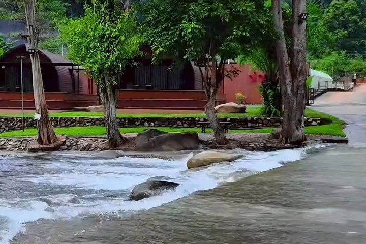 Hoteller i nærheden af Chiang Mai Private Scenic Transfer Tour