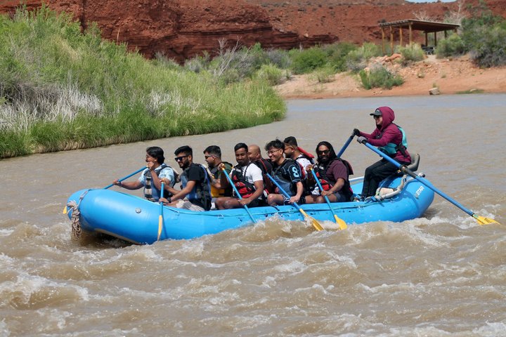 Moab Rivertrippers Escursione di rafting di mezza giornata sul fiume Colorado ~ DIVERTIMENTO!