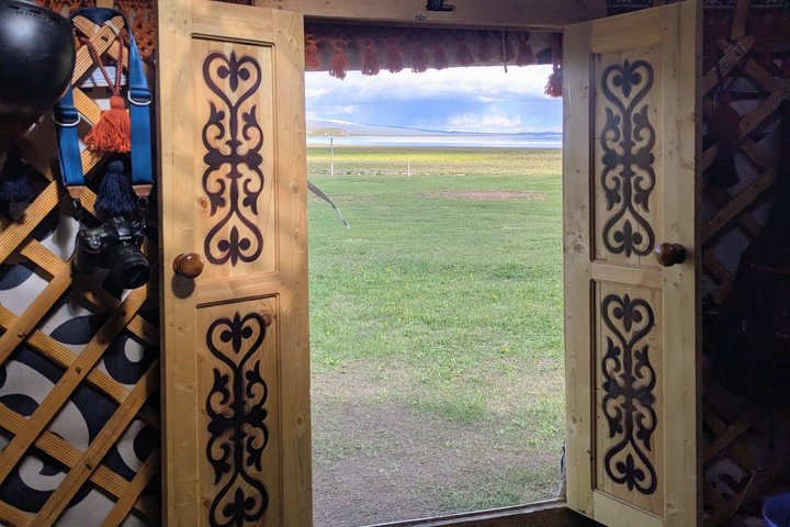 Aventure toute l'année : randonnée à cheval de 3 jours jusqu'au lac Song Kul