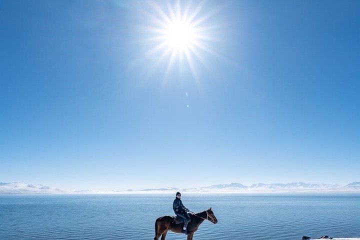 Aventure toute l'année : randonnée à cheval de 3 jours jusqu'au lac Song Kul