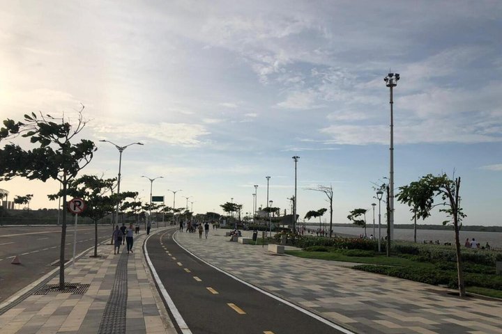 Gran Malecón, Carnaval Museum og Downtown Barranquilla bytur