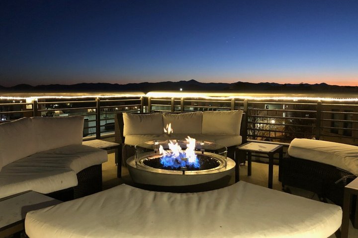 Asheville Rooftop Sunset Tour com cocktails e vistas da montanha