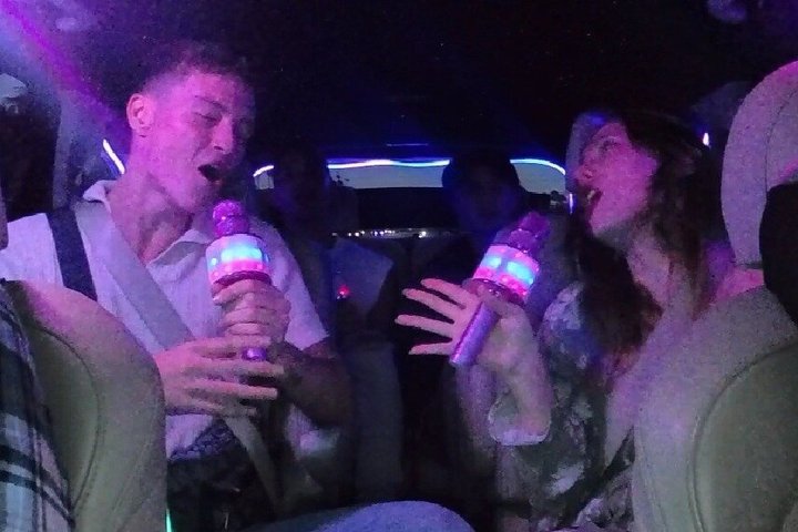 Restauranter i nærheten av San Diego Karaoke Party Ride Private Karaoke