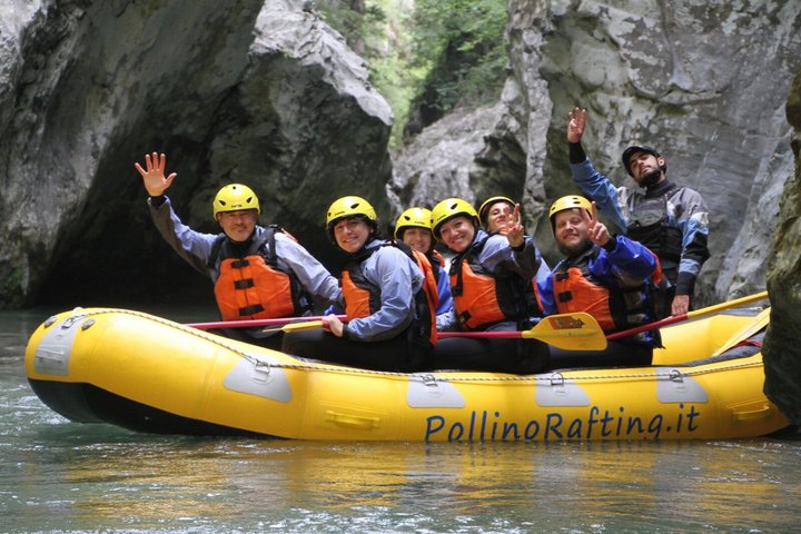 Avventura Rafting nel Parco Nazionale del Pollino da Matera