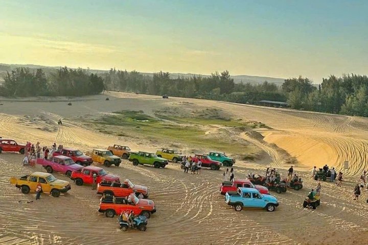 Mui Ne Sand Dunes Jeep Tour mit Quad-Bike Erfahrung