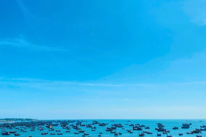 Tour privato in jeep all'alba o al tramonto delle dune di sabbia Mui Ne, Vietnam