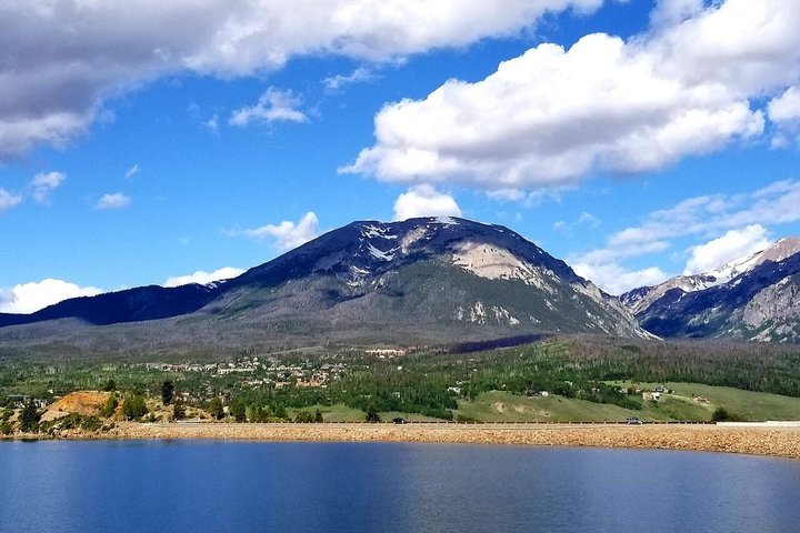 Ridden - Höstfärgade E-cykeluthyrningar Breckenridge till Frisco