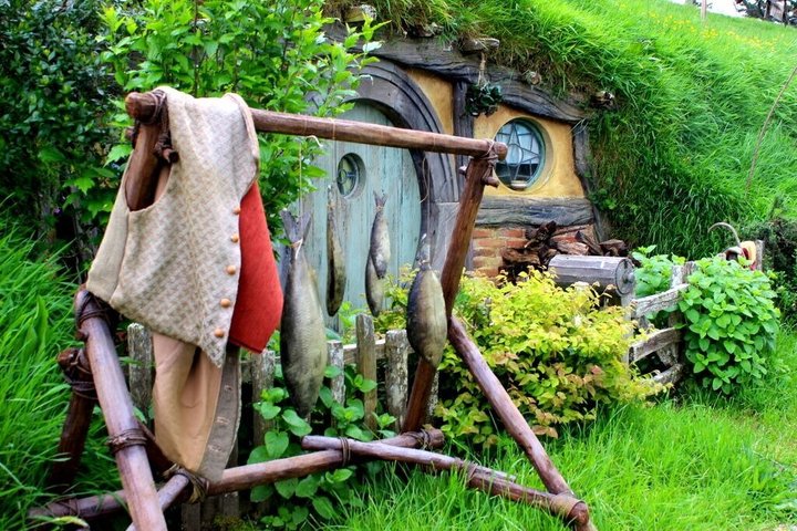 Hobbiton Movie Set & Waitomo Caves Pequeno grupo tour de Auckland