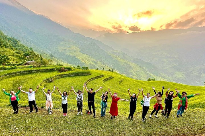 Trasferimento privato da Ha Giang a Hanoi / Aeroporto di Hanoi (HAN)
