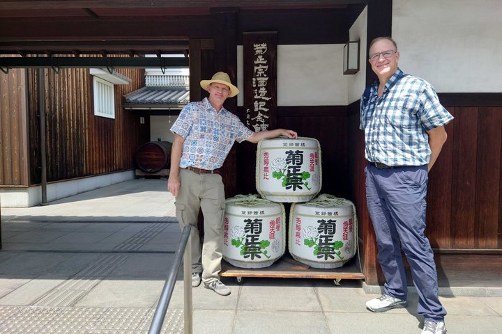 Tour personalizzato di mezza giornata del castello di Himeji con Guida autorizzata