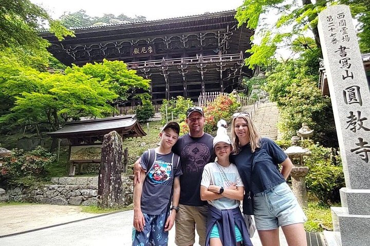 Tour personalizzato di mezza giornata del castello di Himeji con Guida autorizzata