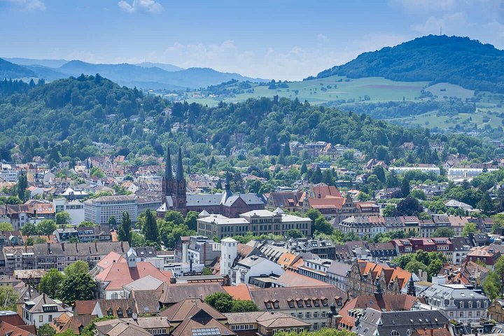 Bonjour Fribourg : Private 2 - Heure Intro City Walk avec Guide Local