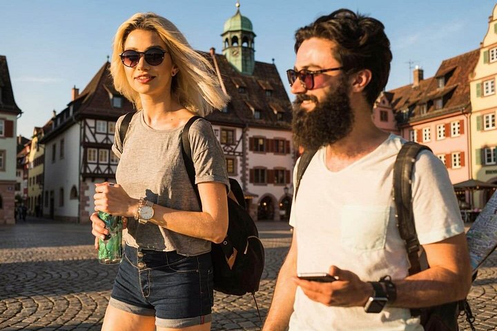 Bonjour Fribourg : Private 2 - Heure Intro City Walk avec Guide Local