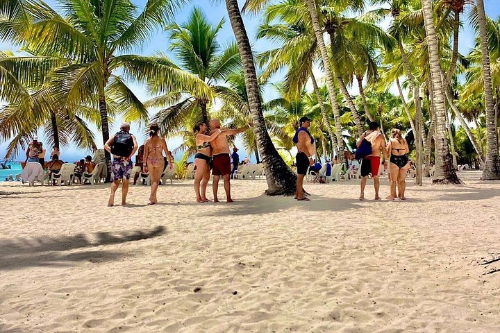 Hoteller i nærheden af Punta Cana VIp Booze Cruise Snorkeling Underholdning