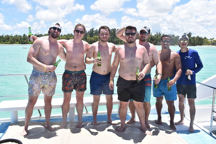 Hoteller i nærheden af Punta Cana VIp Booze Cruise Snorkeling Underholdning