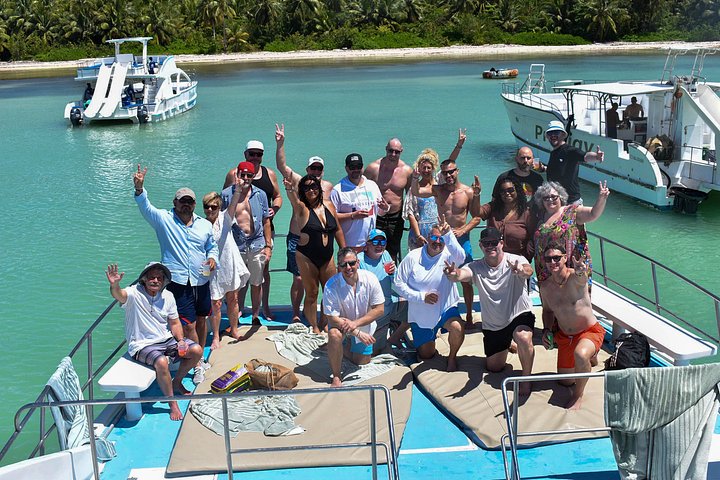 Hoteller i nærheden af Punta Cana VIp Booze Cruise Snorkeling Underholdning