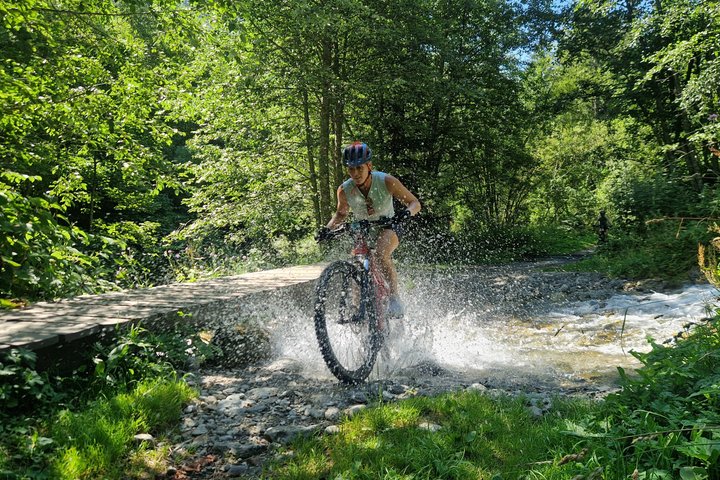 Chamonix aluguel de temporada de mountain bike elétrico para aventuras paisagísticas