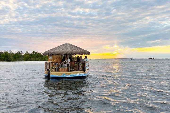 Sunset Tiki Experience-Fort Myers Beach Crucero en Tiki
